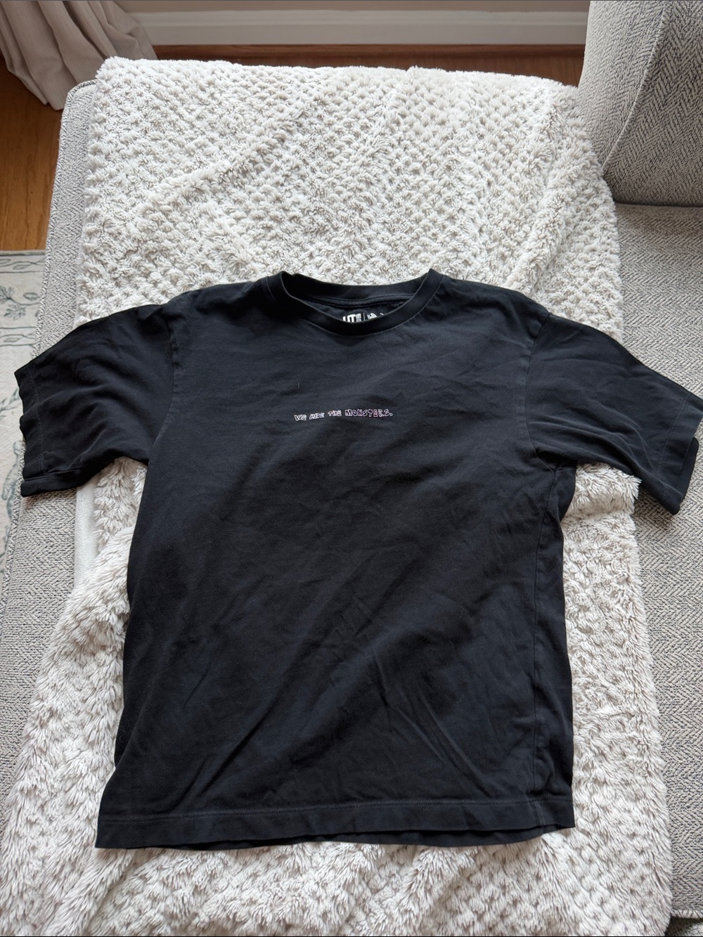 Monsters Labubu men’s tee size xxs